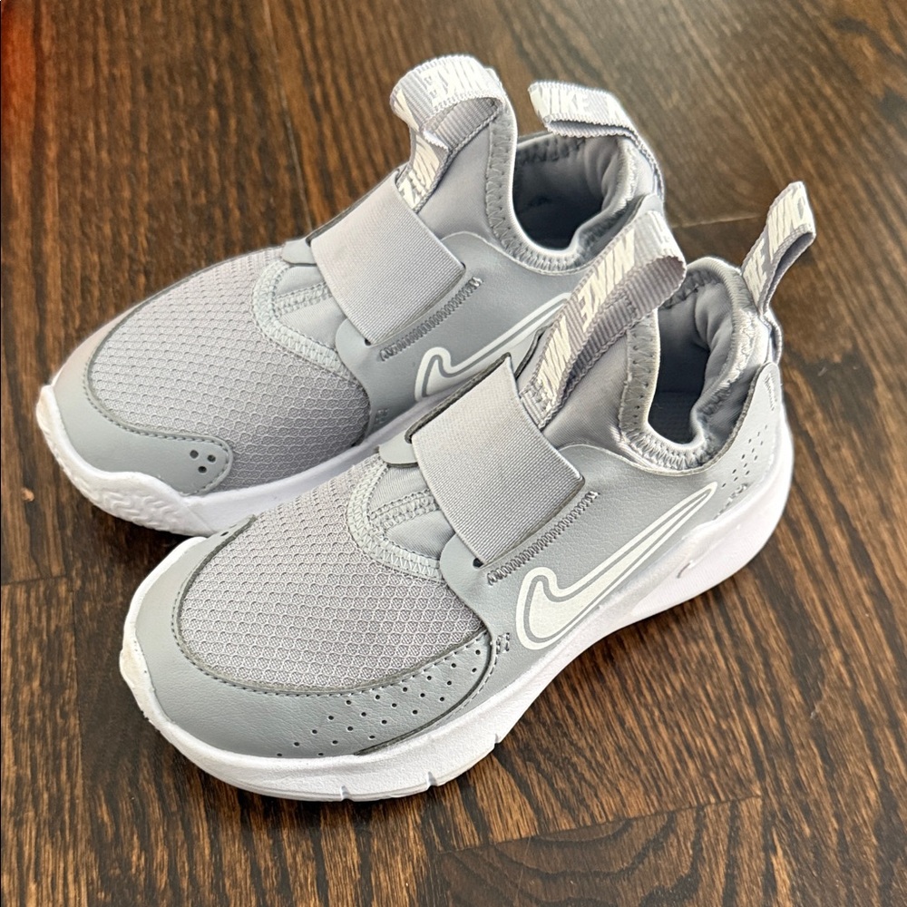 Nike Kids Flex NEW Toddler Size 10